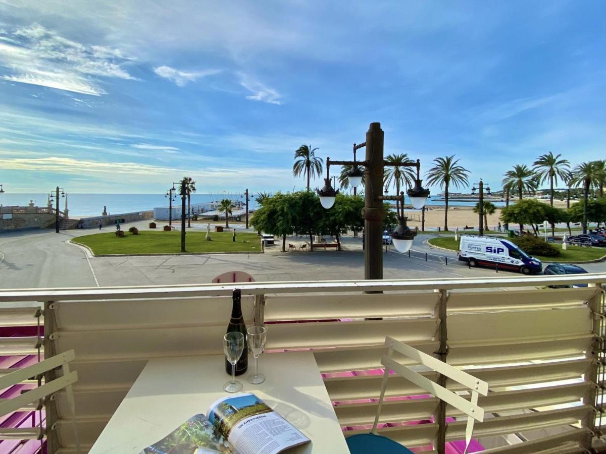 Апартаменты Casa Del Mar Сиджес Экстерьер фото